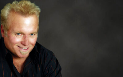 This weekend we bring you the hilarious Jay Hewlett.